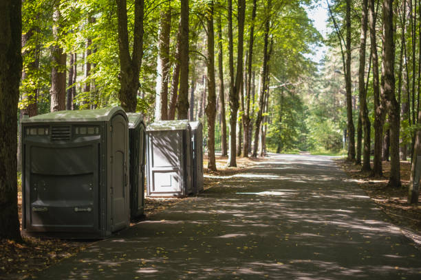 Porta potty delivery and setup in Deerwood, TX